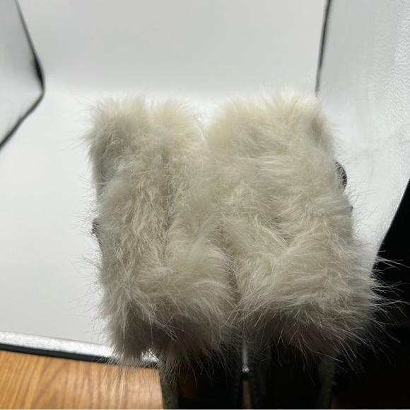 Sorel Joan of Arc Waterproof Winter‎ Snow Boots with Lining and Fur Detail - Picture 11 of 14